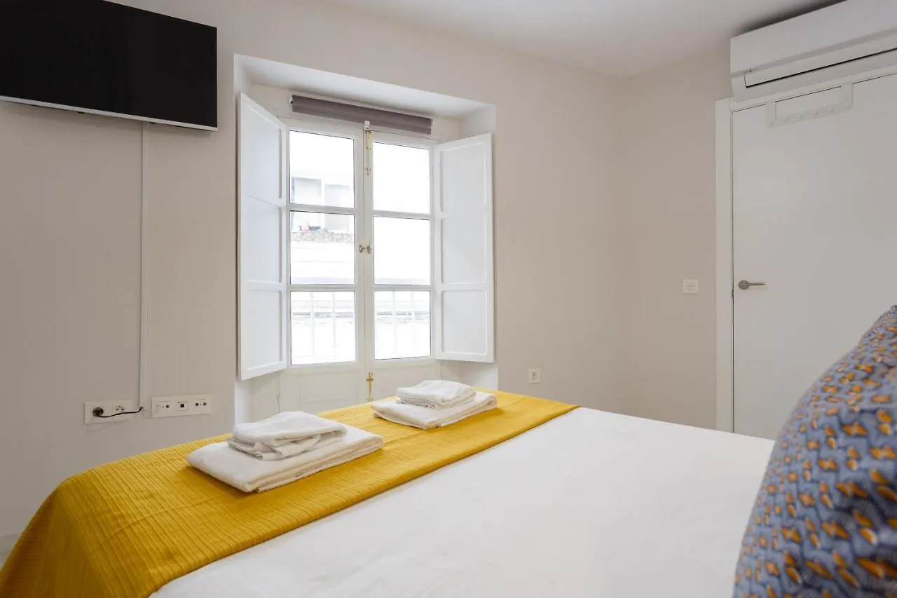 Apartamento El NOBLE by Cadiz4Rentals